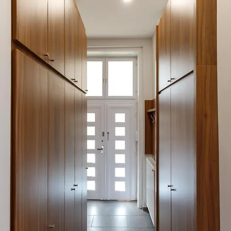 In The Jewish Quarter With Free Parking Apartamento